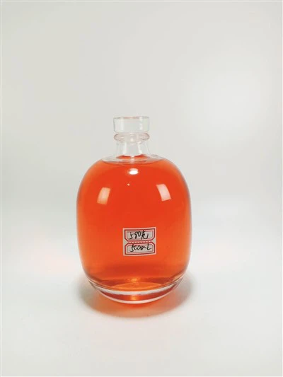 Vodka en bouteille de verre d'alcool de 500 ml